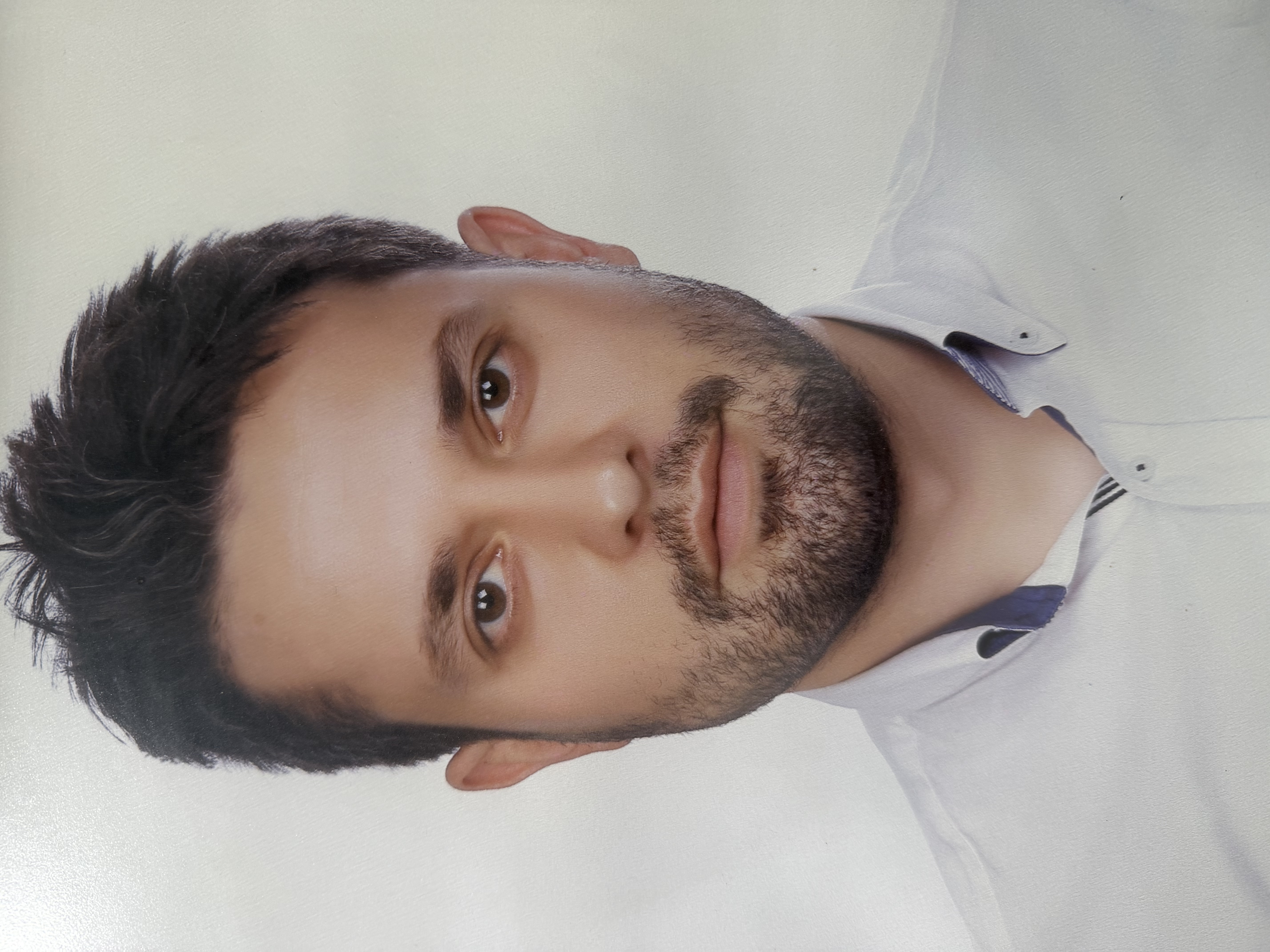 Ecz. Uğur İŞÇEVİREN